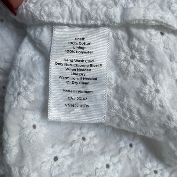 Talbots Shirt Womens L‎ White Floral Eyelet Lace Short Sleeve Cottagecore Blouse - Picture 9 of 10